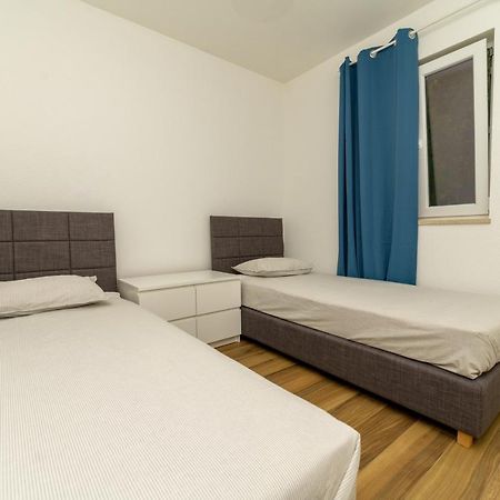 Willa Stone House Magali Sveti Jakov Zewnętrze zdjęcie