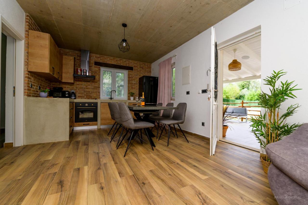 Willa Stone House Magali Sveti Jakov Zewnętrze zdjęcie