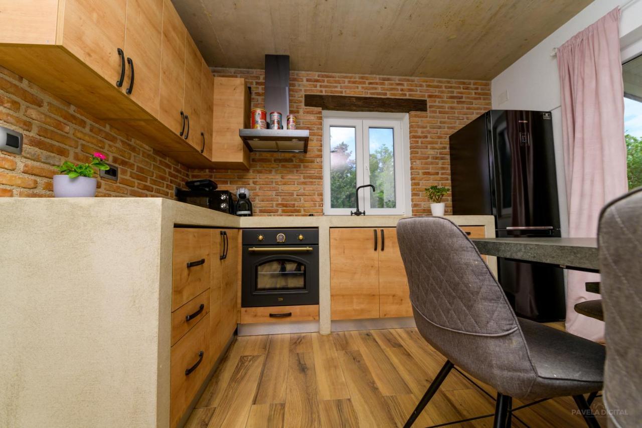 Willa Stone House Magali Sveti Jakov Zewnętrze zdjęcie